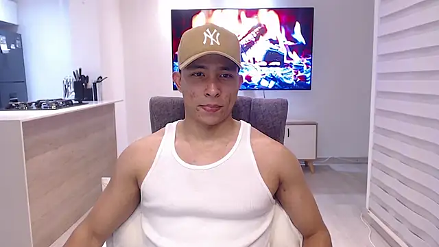 Auron Demon01 online show from September 2025 01:53:01 AM