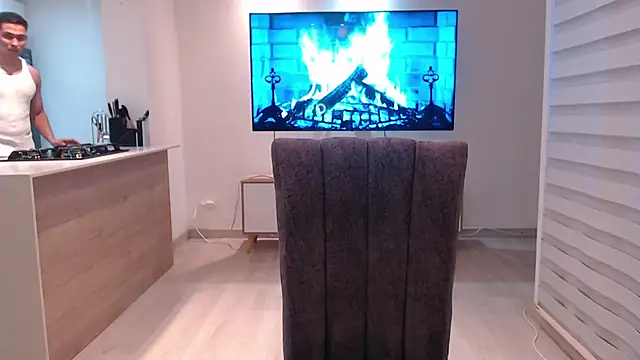 Auron Demon01 online show from September 2025 01:31:02 AM