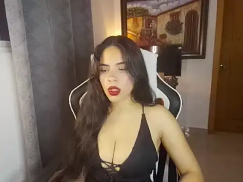 Snapshot of SuperNovaXOX chatting on November 2025 06:05:01 AM SuperNovaXOX online show from November 2025 06:05:01 AM