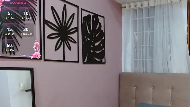 Snapshot of amara_rousse1 chatting on February 2026 12:59:02 PM amara rousse1 online show from February 2026 12:59:02 PM