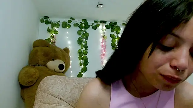 EIVIY1609 online show from November 2025 02:17:01 PM