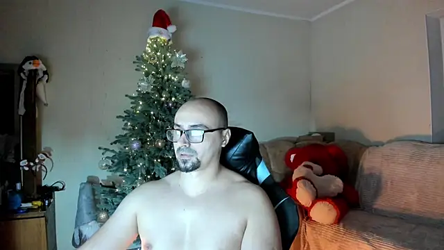 Snapshot of Gri_SH chatting on December 2025 05:28:02 PM Gri SH online show from December 2025 05:28:02 PM