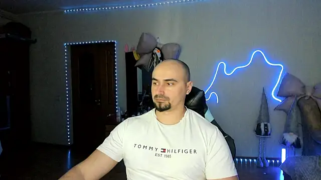 Gri SH online show from March 2026 06:54:01 PM