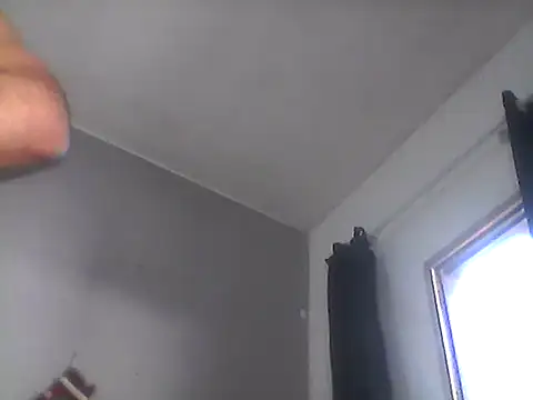 Snapshot of Luccaskonig chatting on December 2025 06:23:01 PM Luccaskonig online show from December 2025 06:23:01 PM