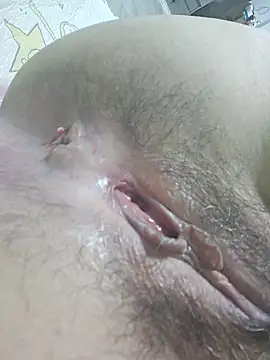 Snapshot of sklkeee05 chatting on October 2025 08:50:02 AM sklkeee05 online show from October 2025 08:50:02 AM