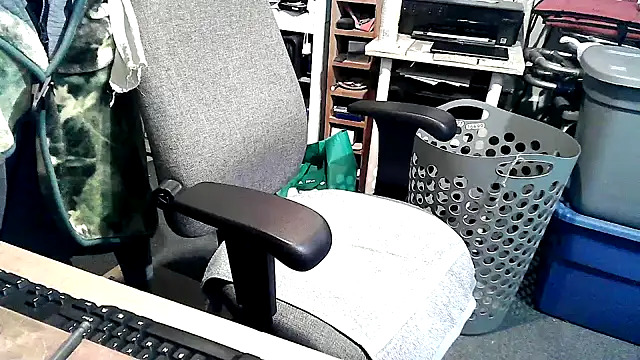 georgew62 online show from October 2025 12:31:02 AM