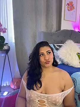 Elyross1  online show from November 2025 09:24:02 PM