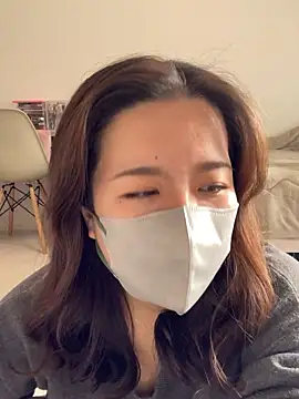 Snapshot of NATSUMI00 chatting on November 2025 06:02:02 AM NATSUMI00 online show from November 2025 06:02:02 AM