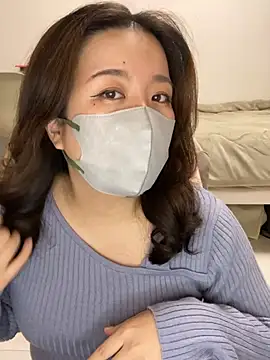 Snapshot of NATSUMI00 chatting on November 2025 03:30:02 PM NATSUMI00 online show from November 2025 03:30:02 PM