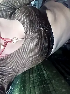 Snapshot of Sharmili_xx chatting on October 2025 12:19:02 AM Sharmili xx online show from October 2025 12:19:02 AM