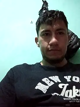 Snapshot of True_Di chatting on September 2025 02:22:01 AM True Di online show from September 2025 02:22:01 AM