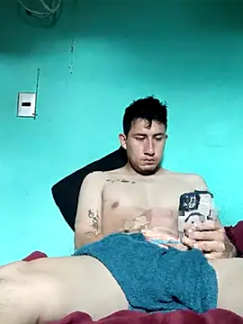 Snapshot of True_Di chatting on September 2025 12:38:02 PM True Di online show from September 2025 12:38:02 PM