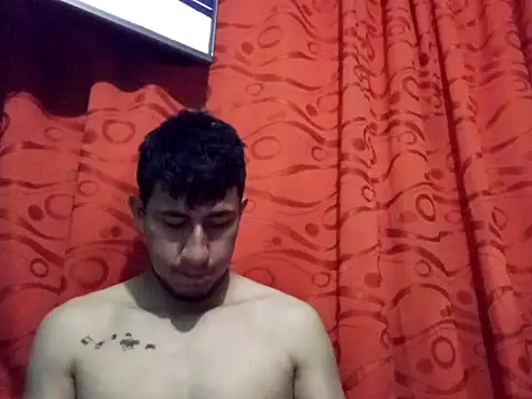 Snapshot of True_Di chatting on September 2025 01:18:01 AM True Di online show from September 2025 01:18:01 AM