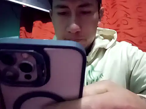 Snapshot of True_Di chatting on September 2025 12:27:02 AM True Di online show from September 2025 12:27:02 AM