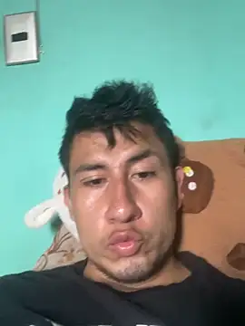 True Di online show from March 2026 10:04:01 PM