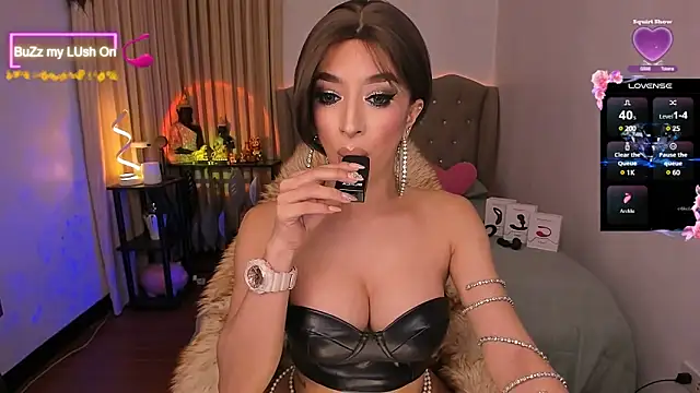 Dream Goddess online show from December 2024 09:30:01 AM