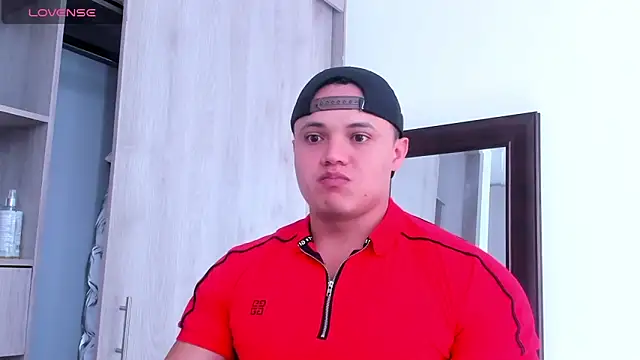 KingLevi01 online show from January 2026 03:05:01 PM