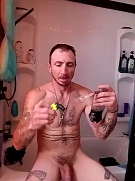 Mrluckstick online show from December 2025 05:30:01 PM