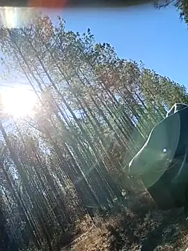 Mrluckstick online show from December 2025 05:21:01 PM