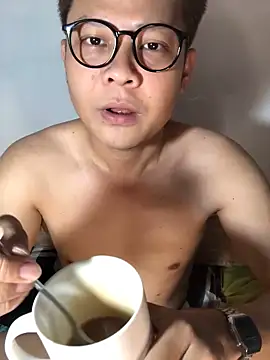 datnguyenvn online show from February 2026 06:32:02 AM