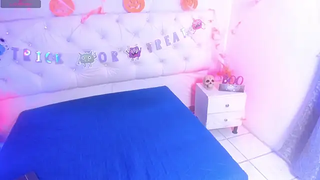 Ambeer fox  online show from October 2025 08:31:01 PM