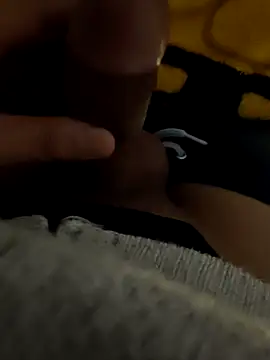 Snapshot of Joel-shine chatting on October 2025 04:35:02 AM Joel-shine online show from October 2025 04:35:02 AM