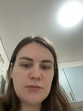 Risky-Flower online show from September 2025 06:24:01 PM