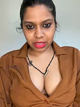 SpicykhalifaX online show from May 2026 11:29:02 AM