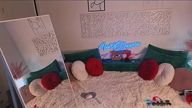 Snapshot of Mari69Juana chatting on October 2025 06:07:02 PM Mari69Juana online show from October 2025 06:07:02 PM