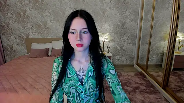 VioletHarme online show from April 2026 03:44:02 AM