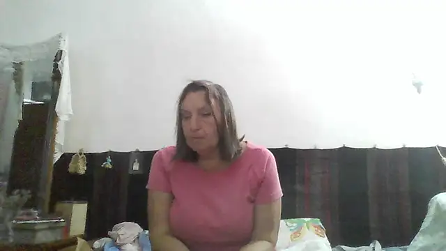 Snapshot of AnnaLive570 chatting on June 2026 03:33:01 PM AnnaLive570 online show from June 2026 03:33:01 PM