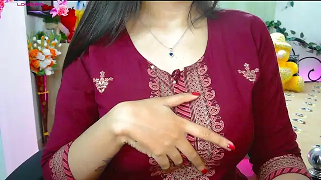 WildDimpi 0 online show from December 2025 06:14:03 PM