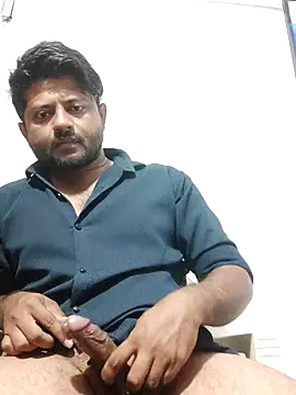 Snapshot of urhotboymeet chatting on December 2025 05:19:02 PM urhotboymeet online show from December 2025 05:19:02 PM