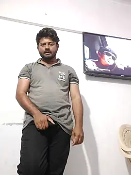 Snapshot of urhotboymeet chatting on December 2025 12:01:02 PM urhotboymeet online show from December 2025 12:01:02 PM