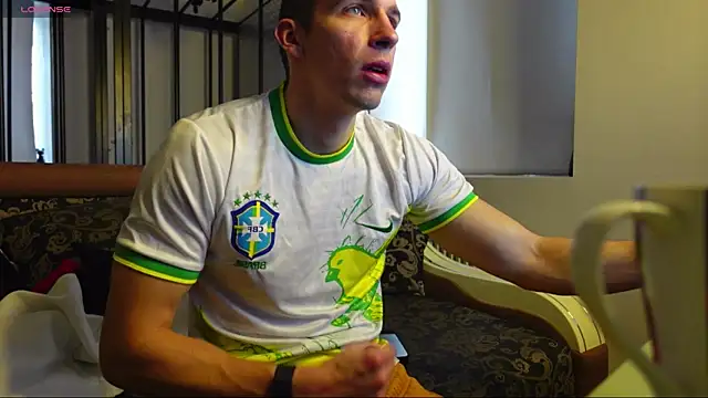 Snapshot of Ryan_Dozer chatting on November 2025 08:14:01 AM Ryan Dozer online show from November 2025 08:14:01 AM