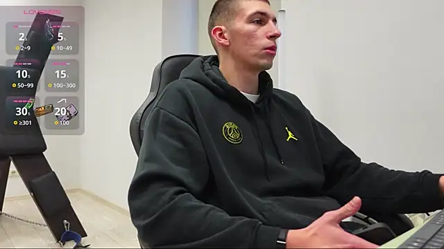 Snapshot of Ryan_Dozer chatting on November 2025 08:28:01 AM Ryan Dozer online show from November 2025 08:28:01 AM