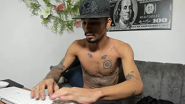 carl jhonson821 online show from November 2025 12:27:02 PM