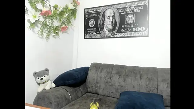 carl jhonson821 online show from November 2025 06:56:02 AM