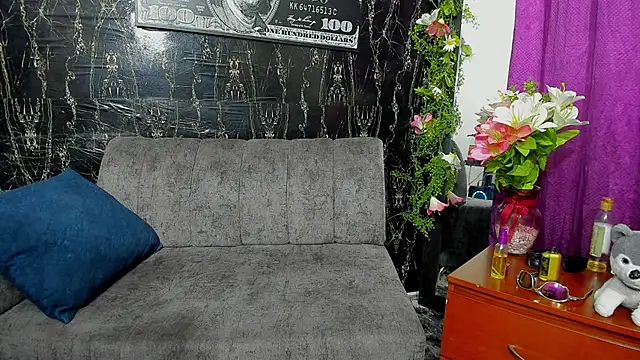 carl jhonson821 online show from November 2025 01:55:01 PM