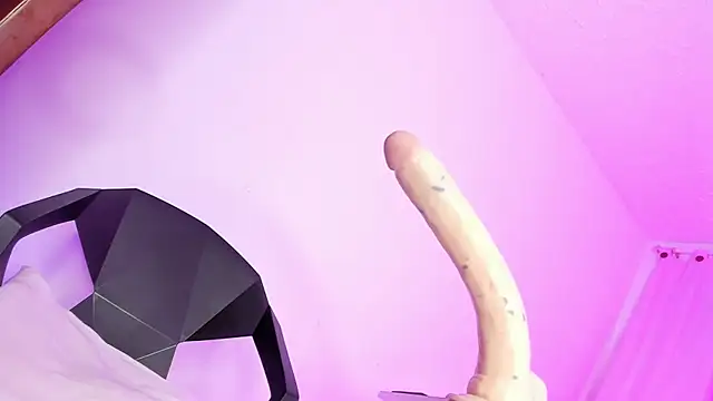 Snapshot of francesca_suzett_ chatting on January 2026 11:02:02 AM francesca suzett online show from January 2026 11:02:02 AM