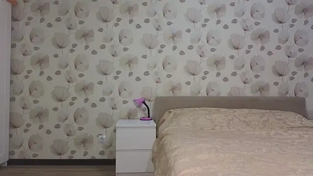 Annabel theMoon online show from September 2025 02:33:02 AM