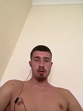 Snapshot of Johnclips2 chatting on September 2025 06:58:02 AM Johnclips2 online show from September 2025 06:58:02 AM