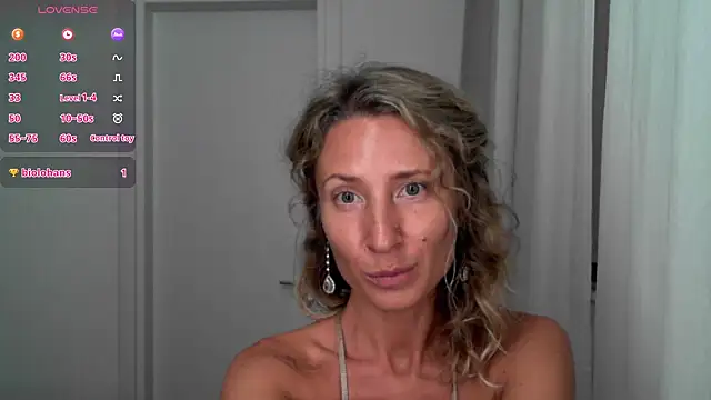 Paevoa online show from November 2025 04:17:01 PM