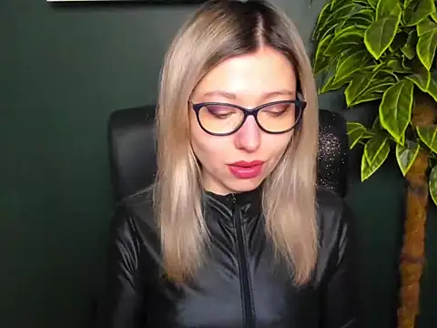 loveHeidi online show from January 2026 07:23:01 AM