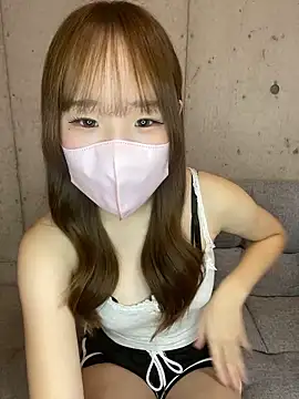 Snapshot of maika_3 chatting on October 2025 04:35:02 AM maika 3 online show from October 2025 04:35:02 AM