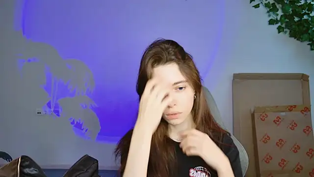 Snapshot of Yoka_paradoXXX chatting on September 2025 05:10:02 AM Yoka paradoXXX online show from September 2025 05:10:02 AM