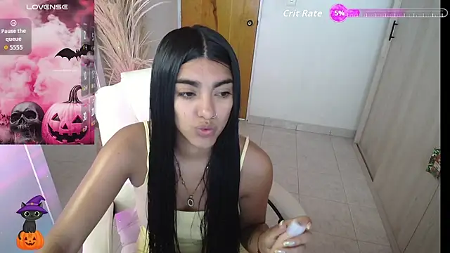 Snapshot of amarasilk_ chatting on October 2025 06:54:02 PM amarasilk online show from October 2025 06:54:02 PM