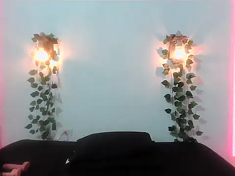 Snapshot of Naty1gomez chatting on May 2026 02:18:01 AM Naty1gomez online show from May 2026 02:18:01 AM