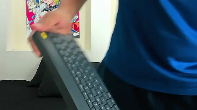 johan miller0 online show from October 2025 11:09:02 AM