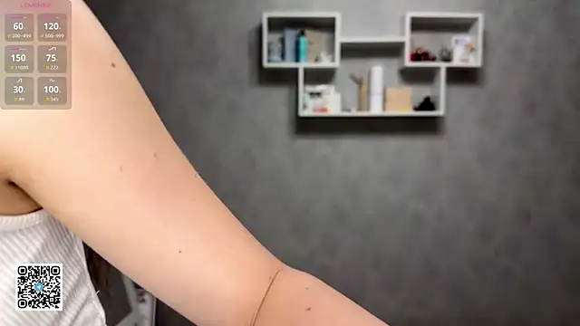 RinaMirinda online show from December 2025 11:15:02 AM